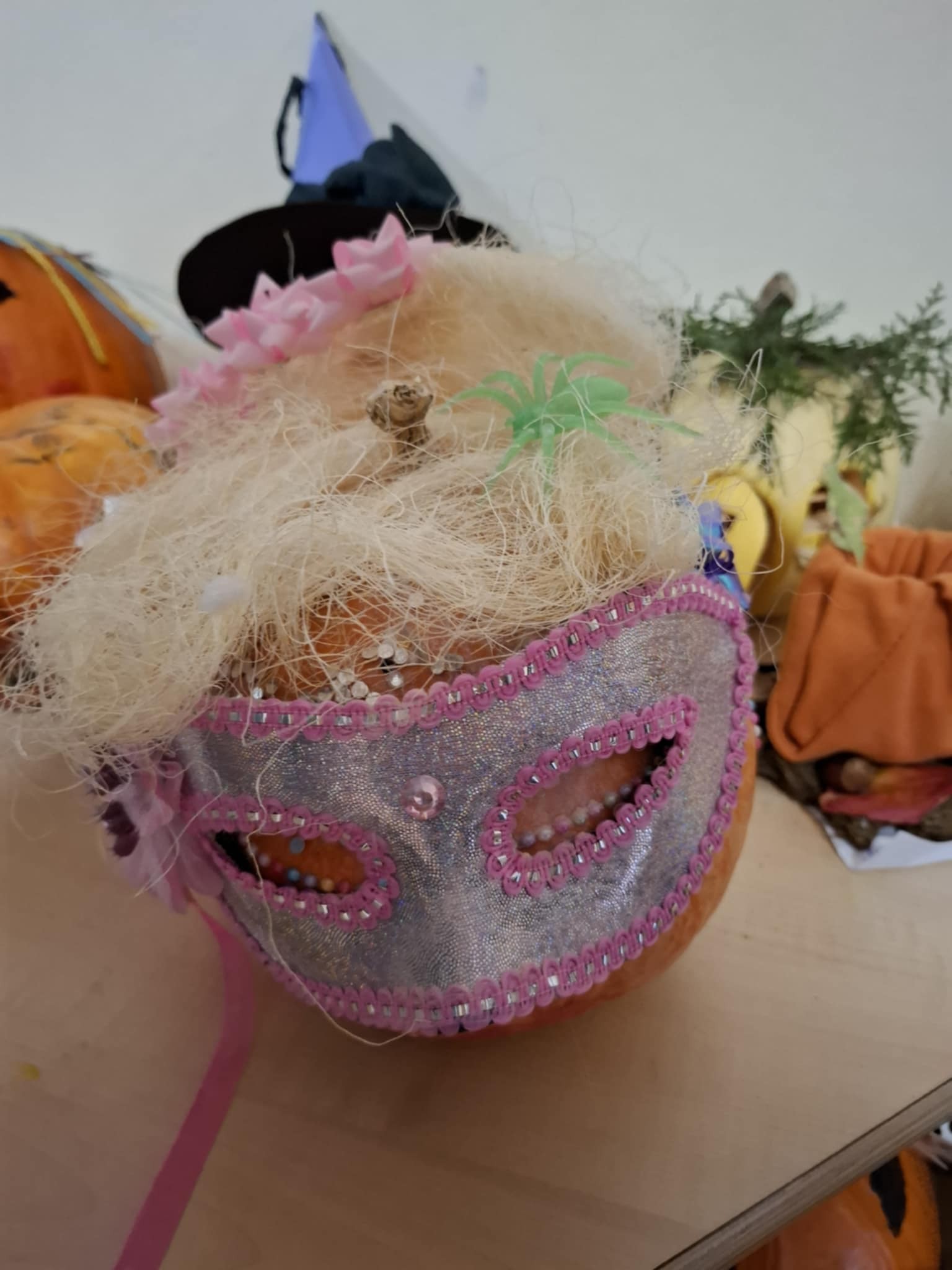 6b69c9d8-e5a3-4bfc-89f0-7f4b37c7f01c